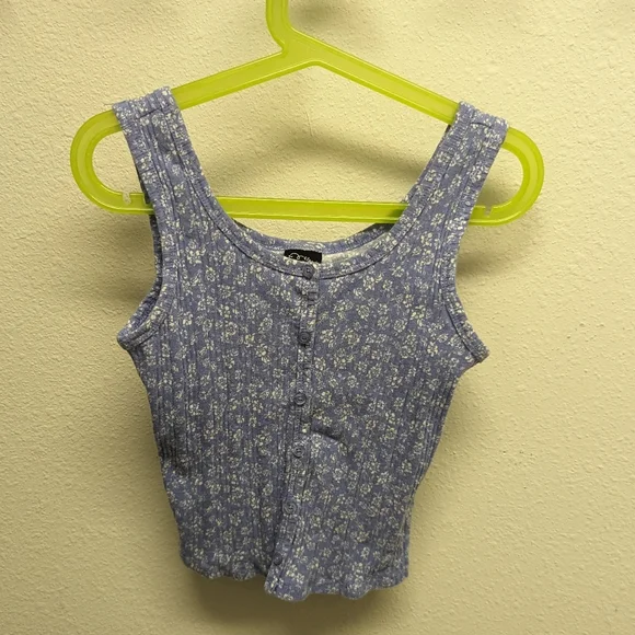 Art Class Target Brand Ribbed Button Down Tops - Picture 4 of 9